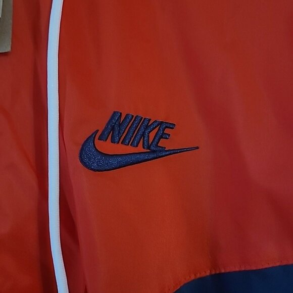 Nike Sportswear Men's Size Medium Red Navy Windrunner Hooded Jacket DA0001-410 - Picture 5 of 6